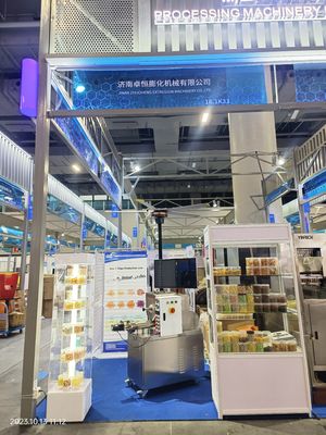 40 kg/h Capacità Motore Componenti principali Macchina automatica per la produzione di pasta a base di cocco