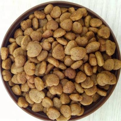 Macchine automatiche di grande capacità per la lavorazione dei prodotti alimentari per cani