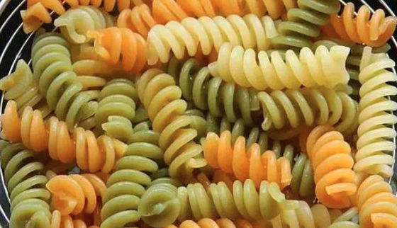 Macchine per la trasformazione di pasta elettriche o a gas per la casa e il ristorante